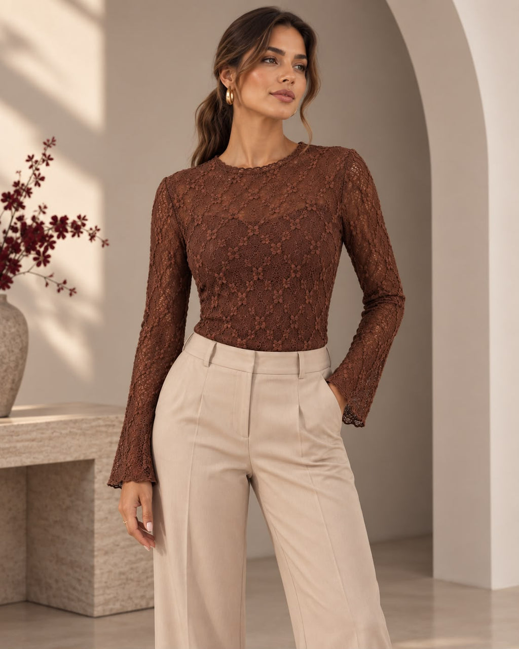 Blusa de encaje marrón