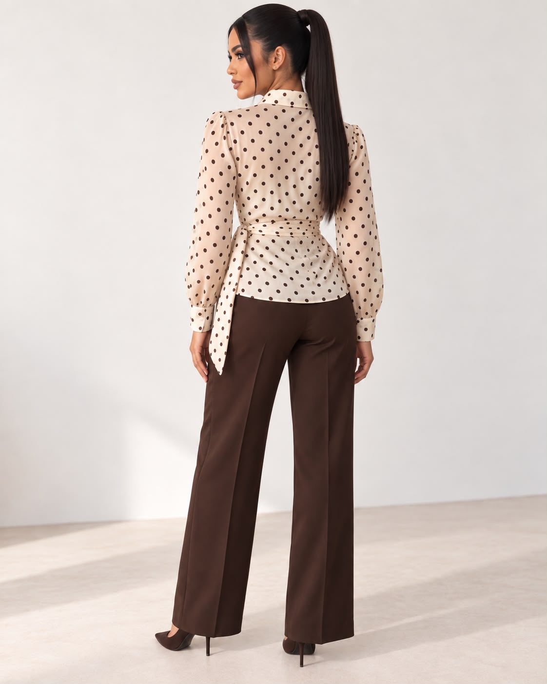 Blusa Cruzada de Lunares con Lazada